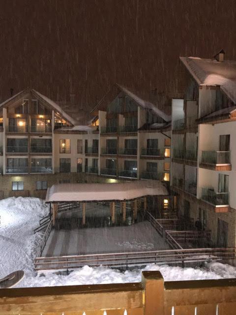 Redco №1 Apartament Gondola Lift Lägenhet Gudauri Exteriör bild