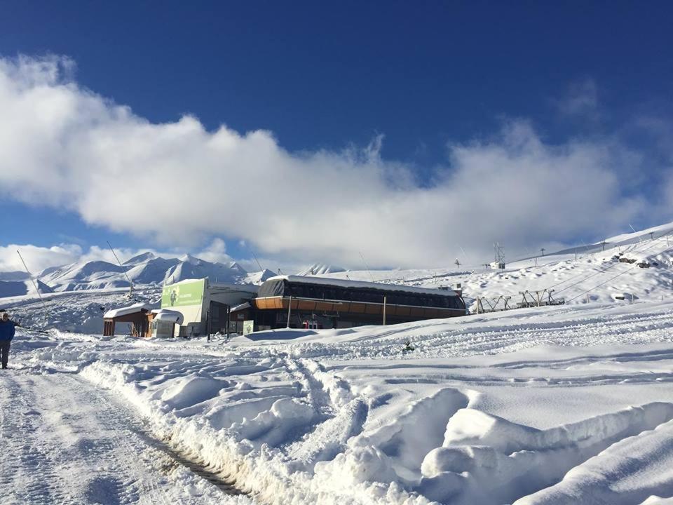 Redco №1 Apartament Gondola Lift Lägenhet Gudauri Exteriör bild